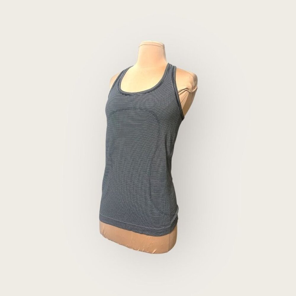 Lululemon Run Swiftly Tank 6 Black White Mini Stripe Racerback Run Train Top Gym